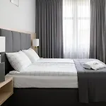 Golden - Old Town - Cozy Studio&kuznicza24